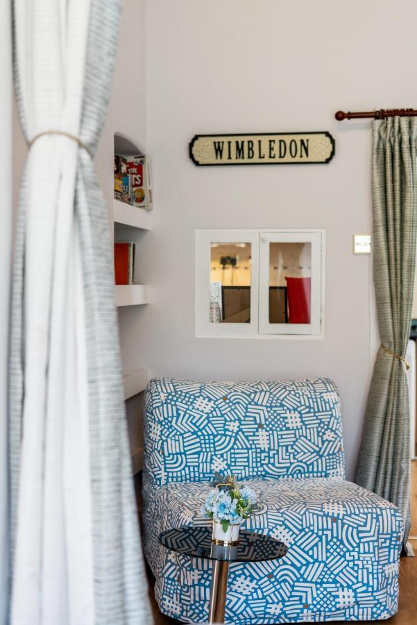 Lovely Garden Apartment In Wimbledon Town Centre With Private Parking By Wimbledon Holiday Lets Londra Dış mekan fotoğraf